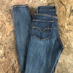 Levi 721 high rise skinny jeans